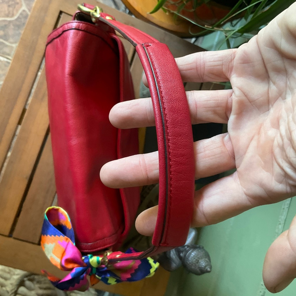 Coach TAYLOR Red Leather Shoulder Bag EUC Vintage - Picture 10 of 10